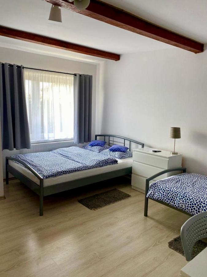 Zielone Zacisze Villa Uniejow Buitenkant foto