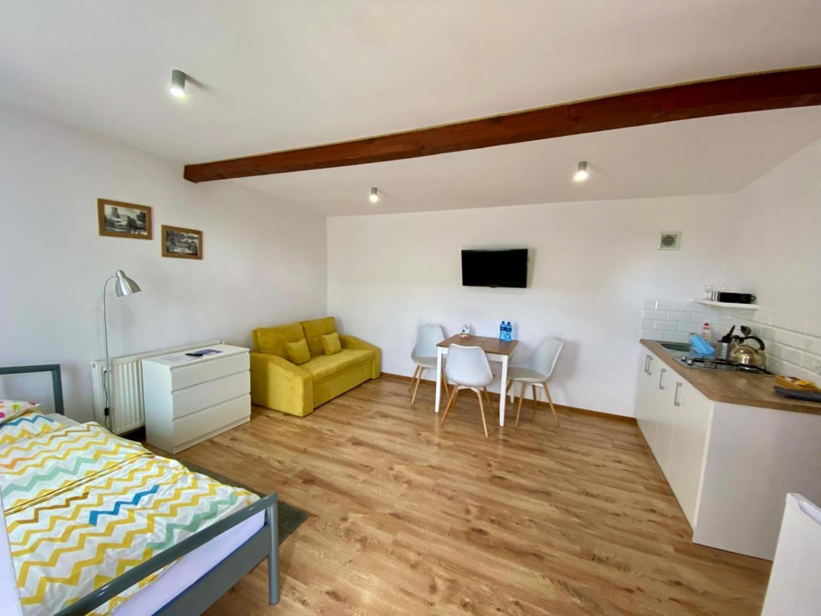Zielone Zacisze Villa Uniejow Buitenkant foto